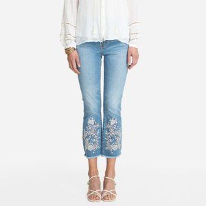 Johnny Was Samira Eyelet Baby boot Jeans Size 29